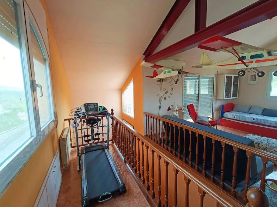 Casa Con Jardin Y Piscina Privada. Holiday home Santa Eulalia de Ronsana