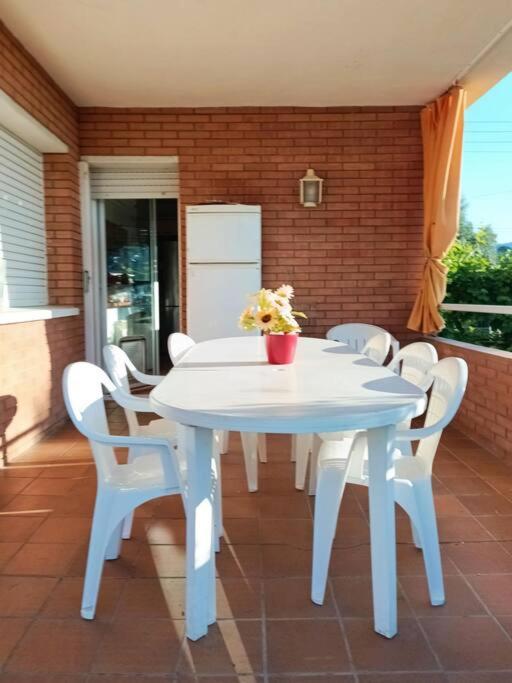 Holiday home Casa Con Jardin Y Piscina Privada. Santa Eulalia de Ronsana