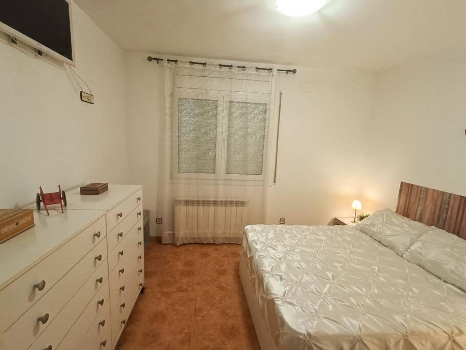 Holiday home Casa Con Jardin Y Piscina Privada.